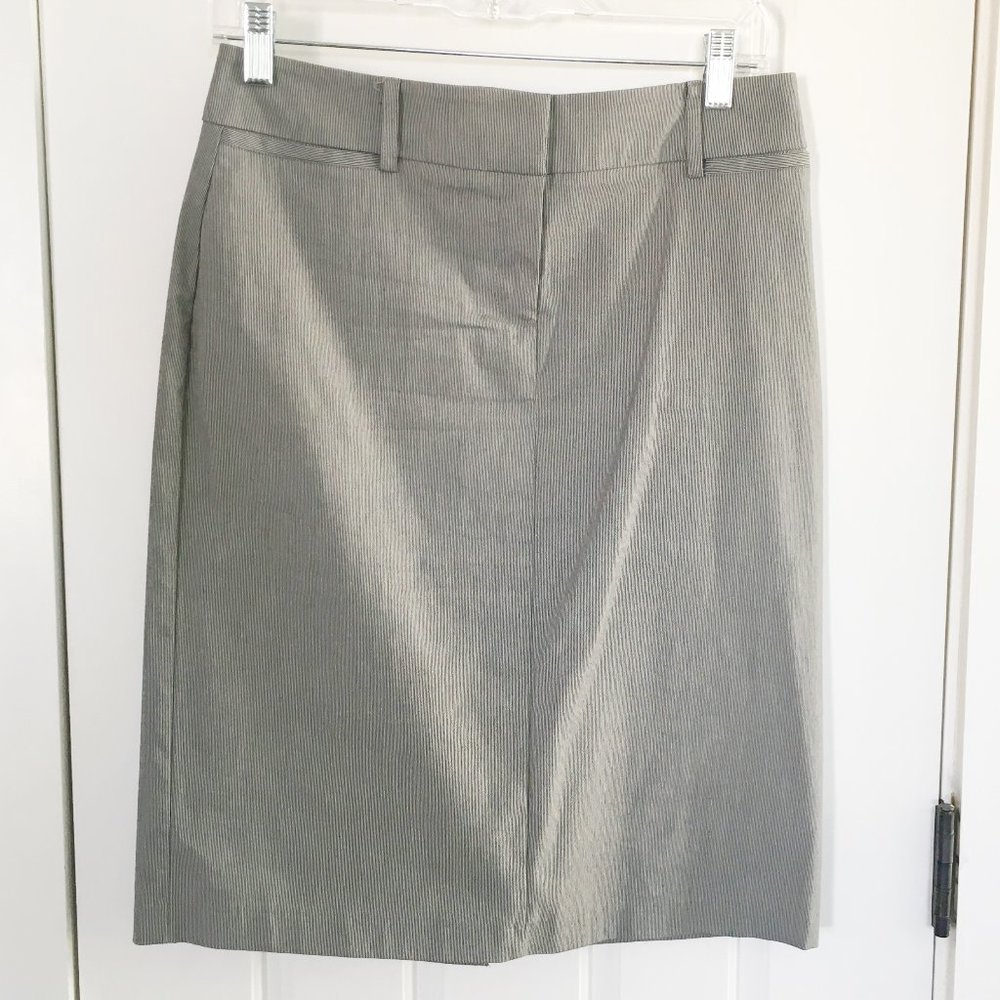 8/12 NY&CO SKIRT